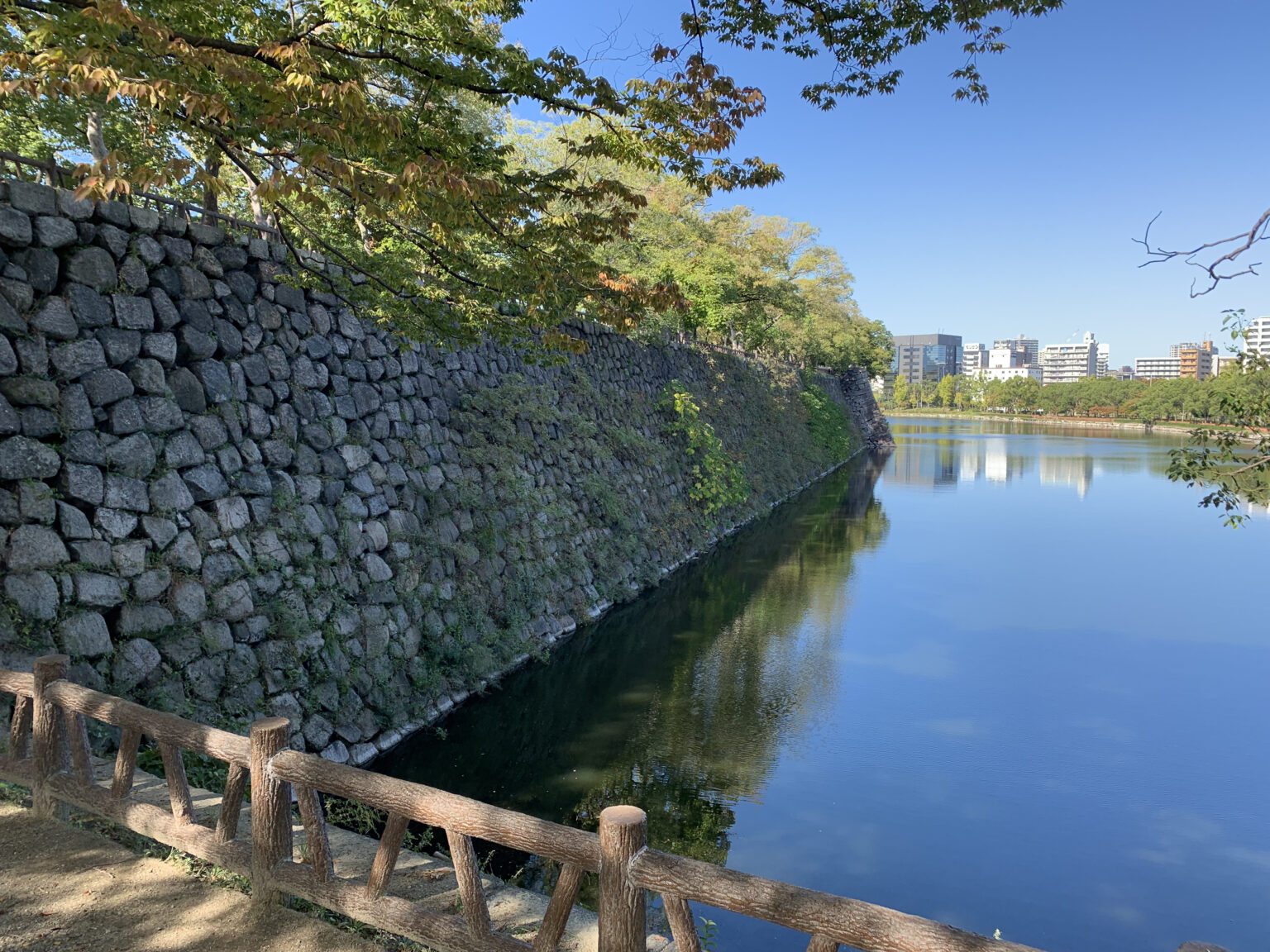お城の堀の意味とは?水堀と空堀の違いと歴史を詳しく紹介! | 城なび